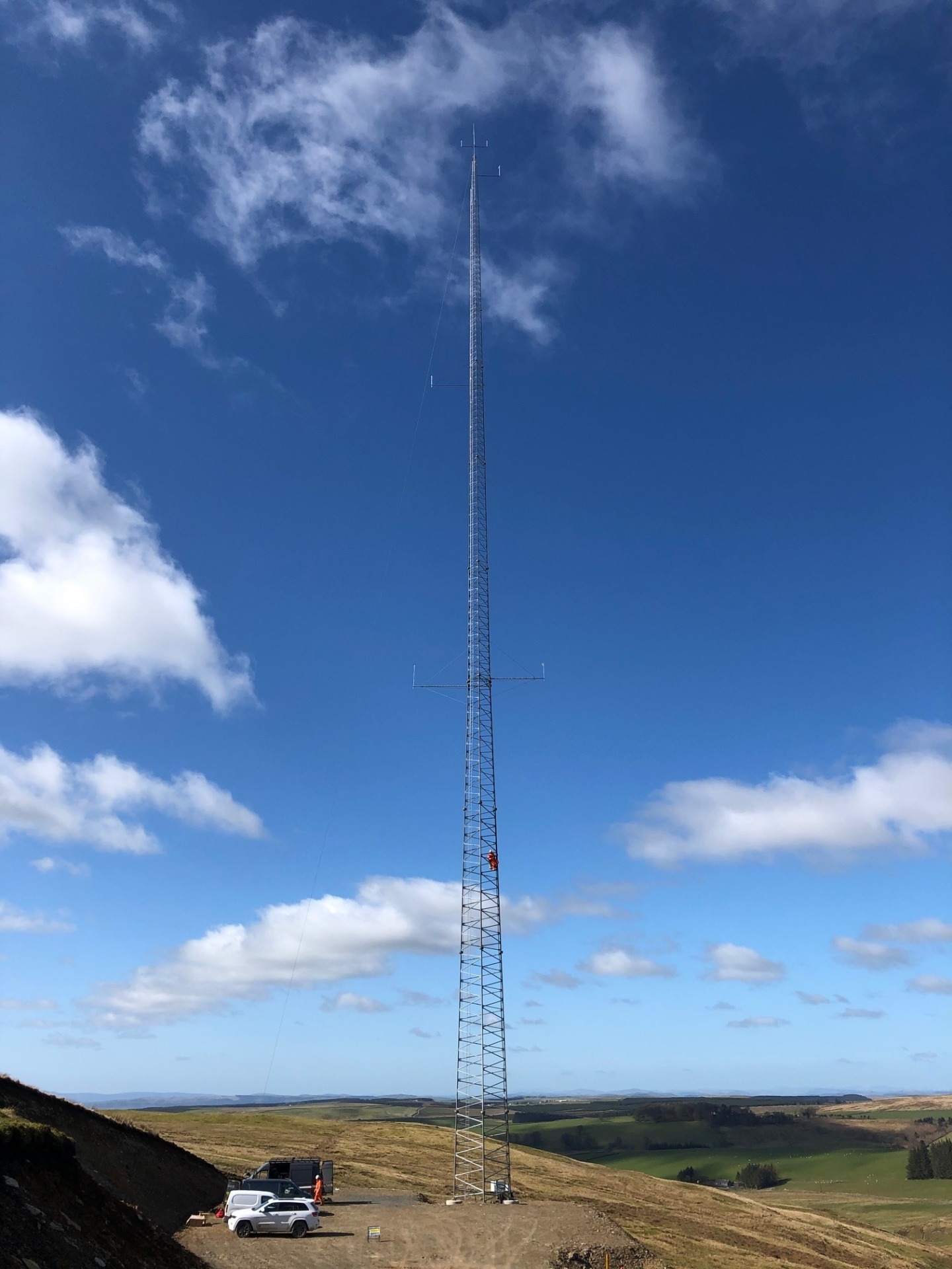 Crossdykes Wind Farm, 110m hub height meteorological tower (Met-mast)